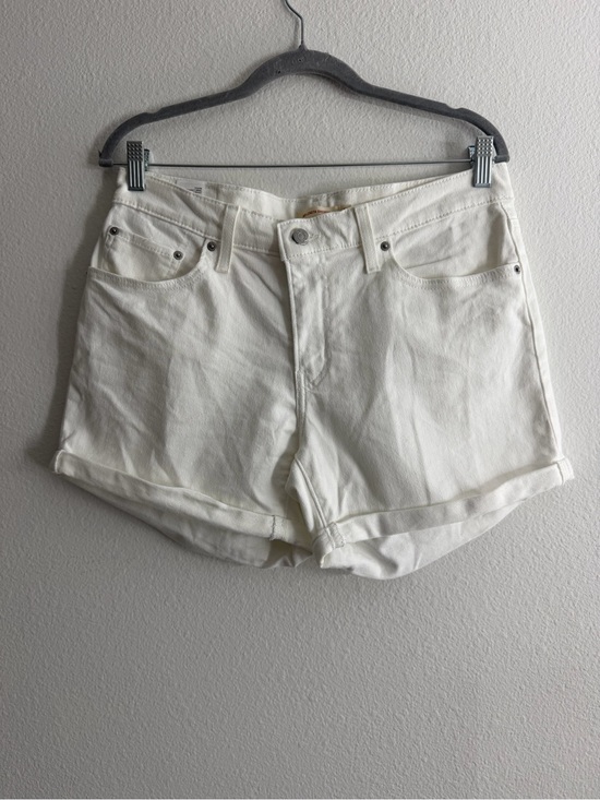 Levi's Pants - Levi’s Women’s Classic White Mid Length Denim Shorts Size 31